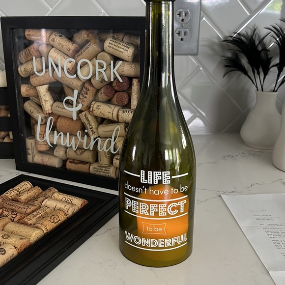 Wine decor bundle - Picture 7 of 10
